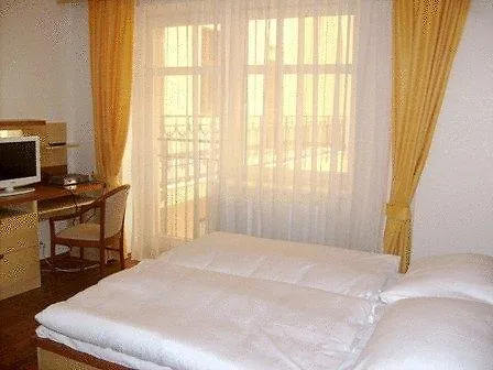 Apartment Na Belidle 3*